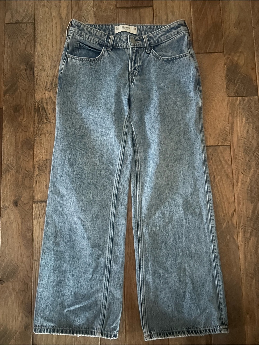 Hollister Low-Rise Baggy Wide Leg Jeans Light Wash Denim 2R W26 Regular